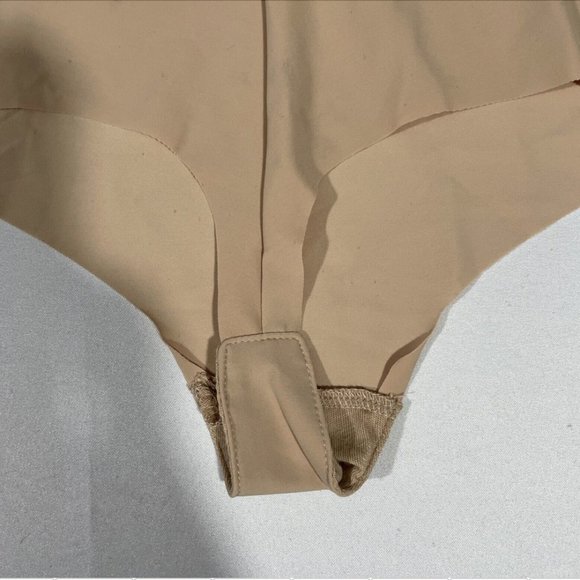 NEW $38 Commando‎ [ Small ] Control Top Thong in True Nude #5258 - Picture 11 of 11